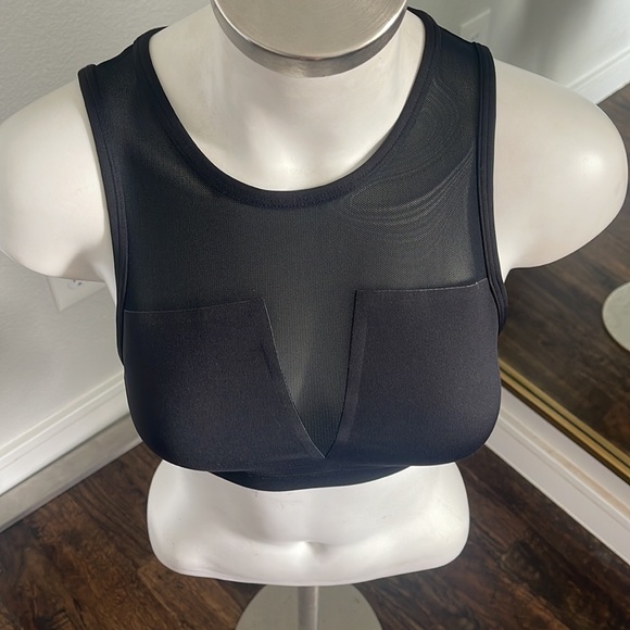 Sexy mesh sports bra - Picture 2 of 5
